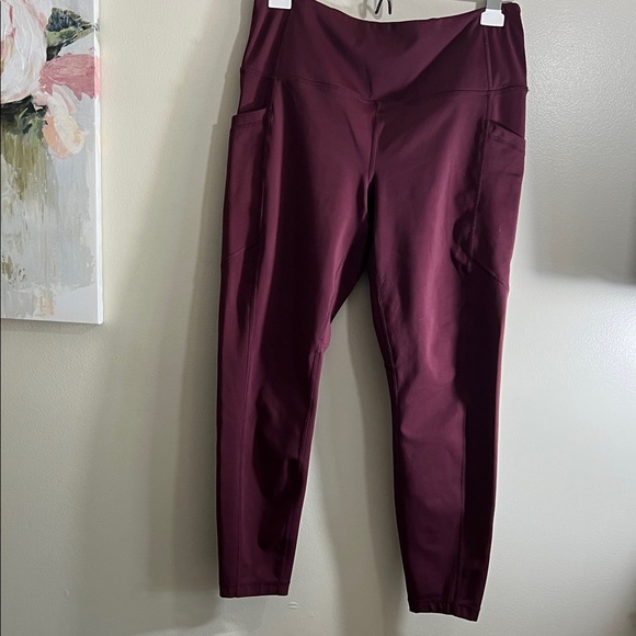 90 Degree By Reflex Burgundy High waisted capri Leggings Size XL - Picture 1 of 8